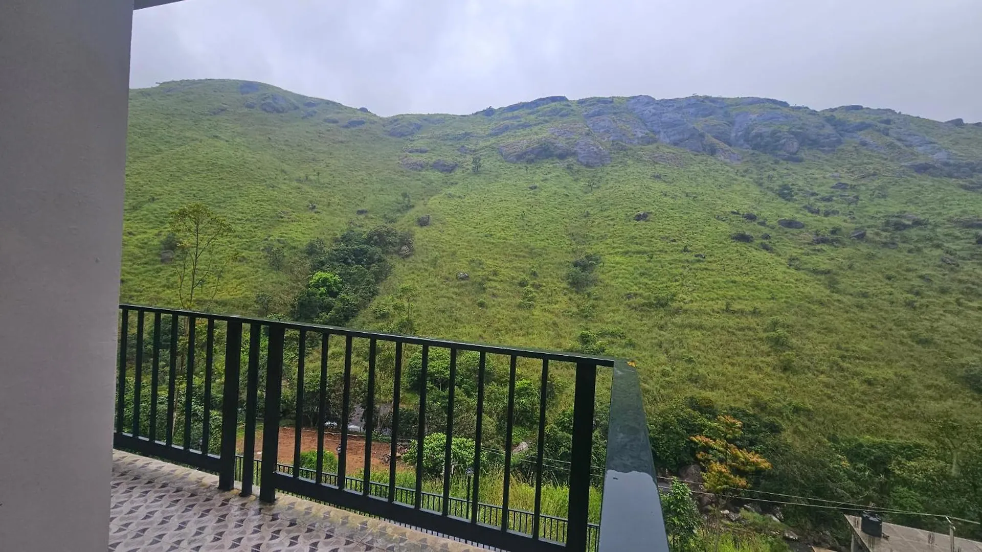 The Unplugged Escape Nature View ,1 Bhk Villa ,Vagamon India